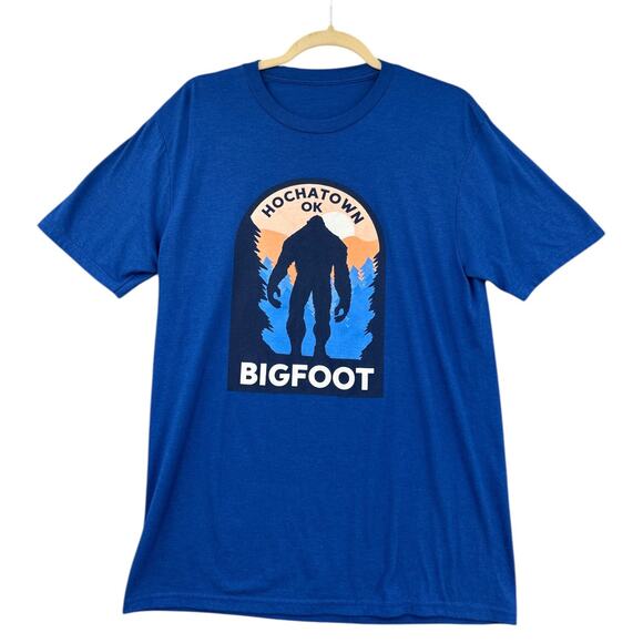 Bigfoot Blue Graphic Hochtown OK Graphic Short Sleeve T-Shirt Size Medium - Picture 1 of 5